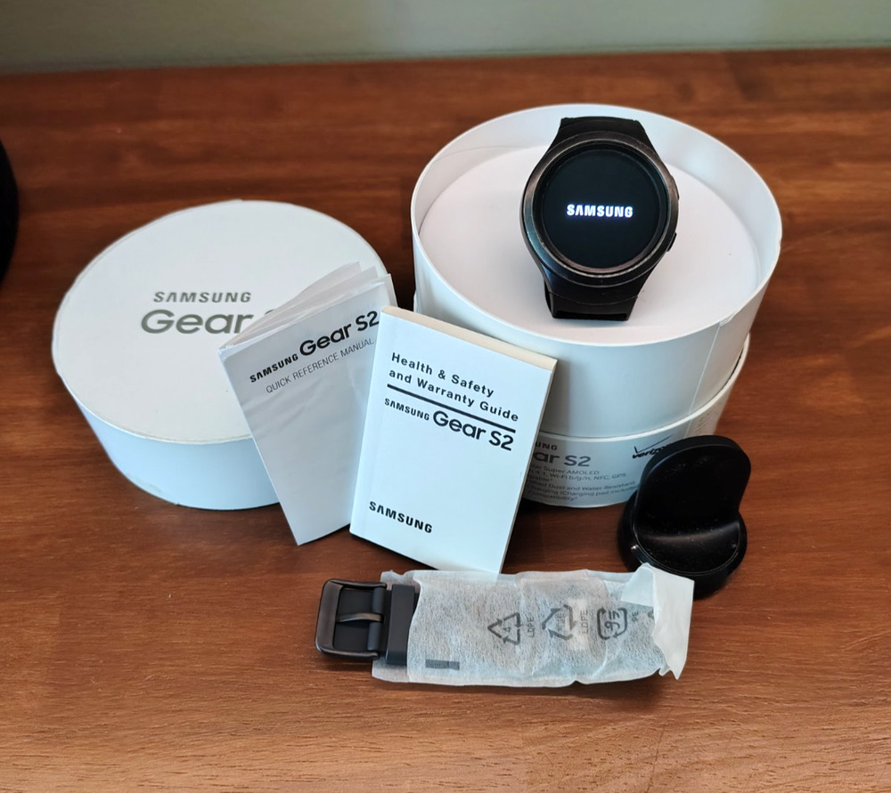 Samsung Gear S2 Watch Dark Gray Wireless Charging Android SM-R730V Mint!